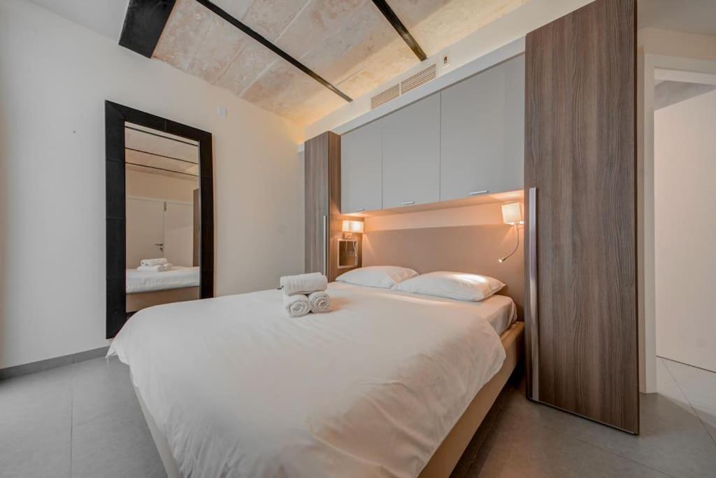 Vallettastay - Orangerie Two Bedroom Apartment 301 Εξωτερικό φωτογραφία
