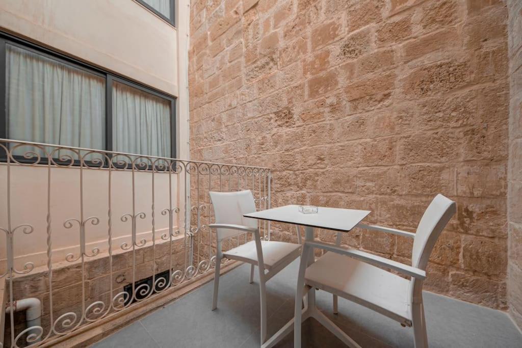 Vallettastay - Orangerie Two Bedroom Apartment 301 Εξωτερικό φωτογραφία